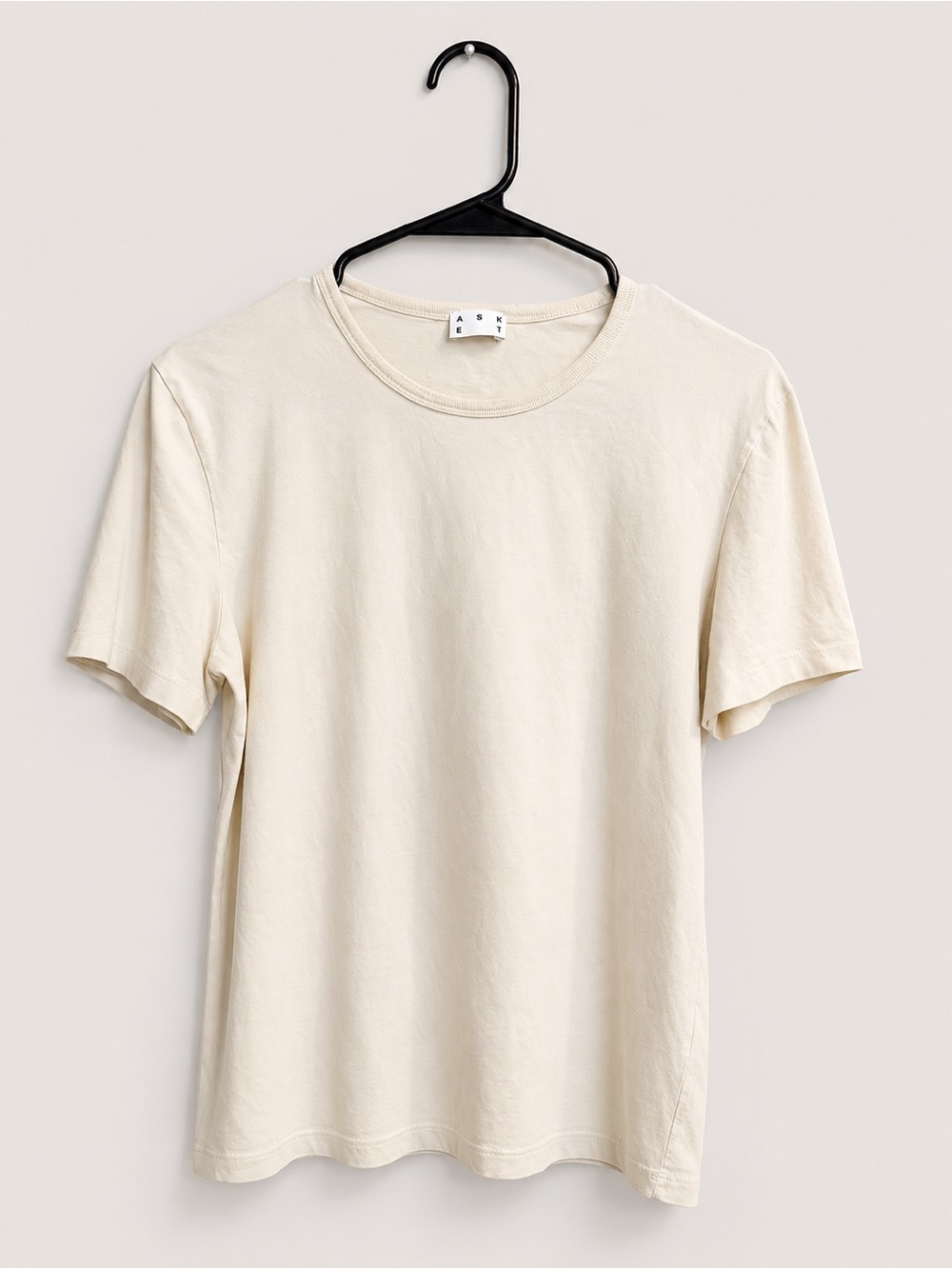 ASKET Essential Cream Organic Cotton Crewneck Tee | Minimalist Basic Top
